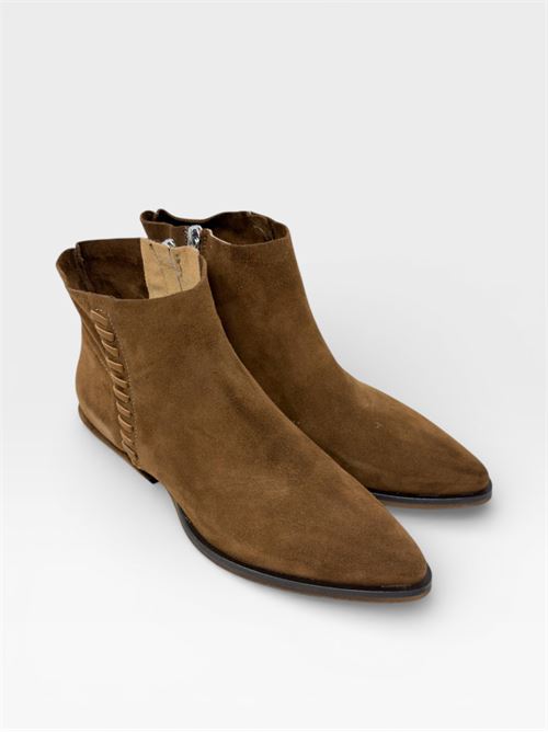 Stivaletti in suede cuoio con dettaglio intrecciato IL LACCIO | GRETA03VELOURCHOCCOLATE